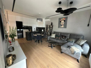 JAG Family Suite